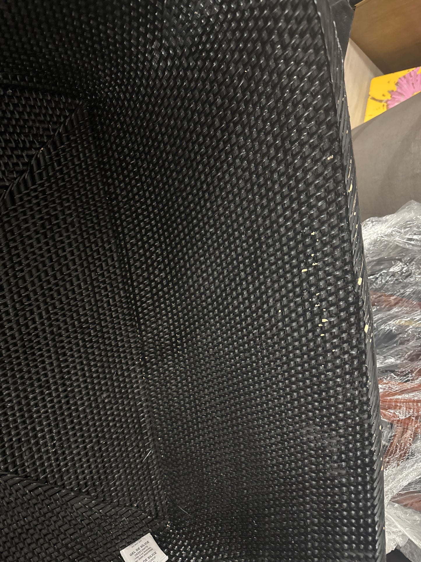 Thelma Rattan Basket black
H 14 po x l 31 po x P 25 po