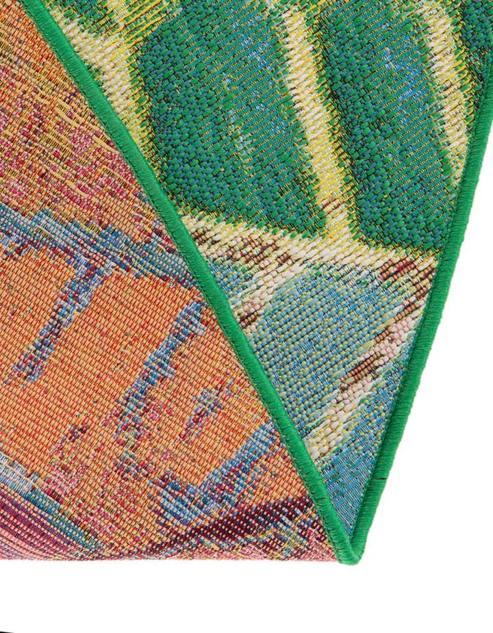 Firman Washable Floral Indoor / Outdoor Rug 10' Round