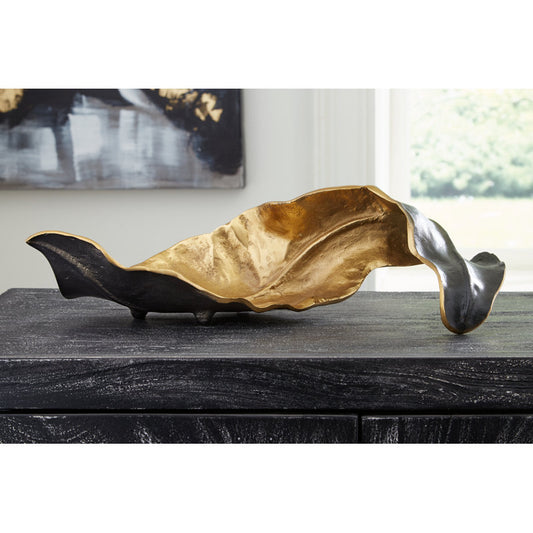 Leaf Table Sculpture