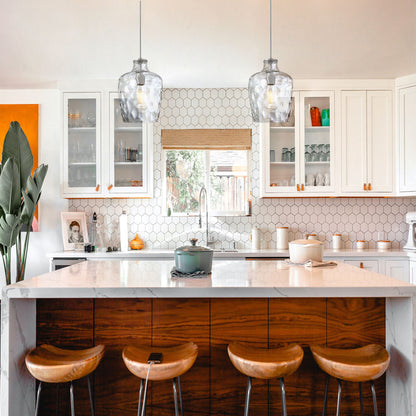 Lindy 1 - Light Single Pendant