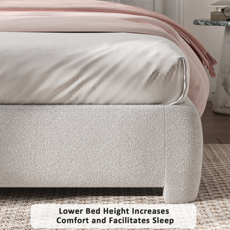 Lit plateforme capitonné Bensu Boucle couleur crème, format king 