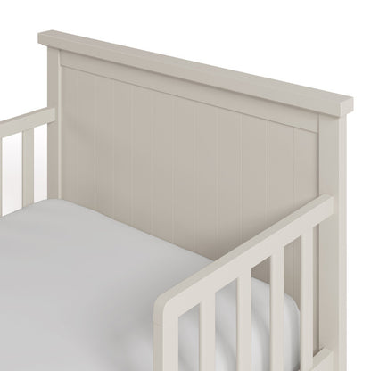 Bailey Toddler Bed with Guardrails (Frosted Oat)
